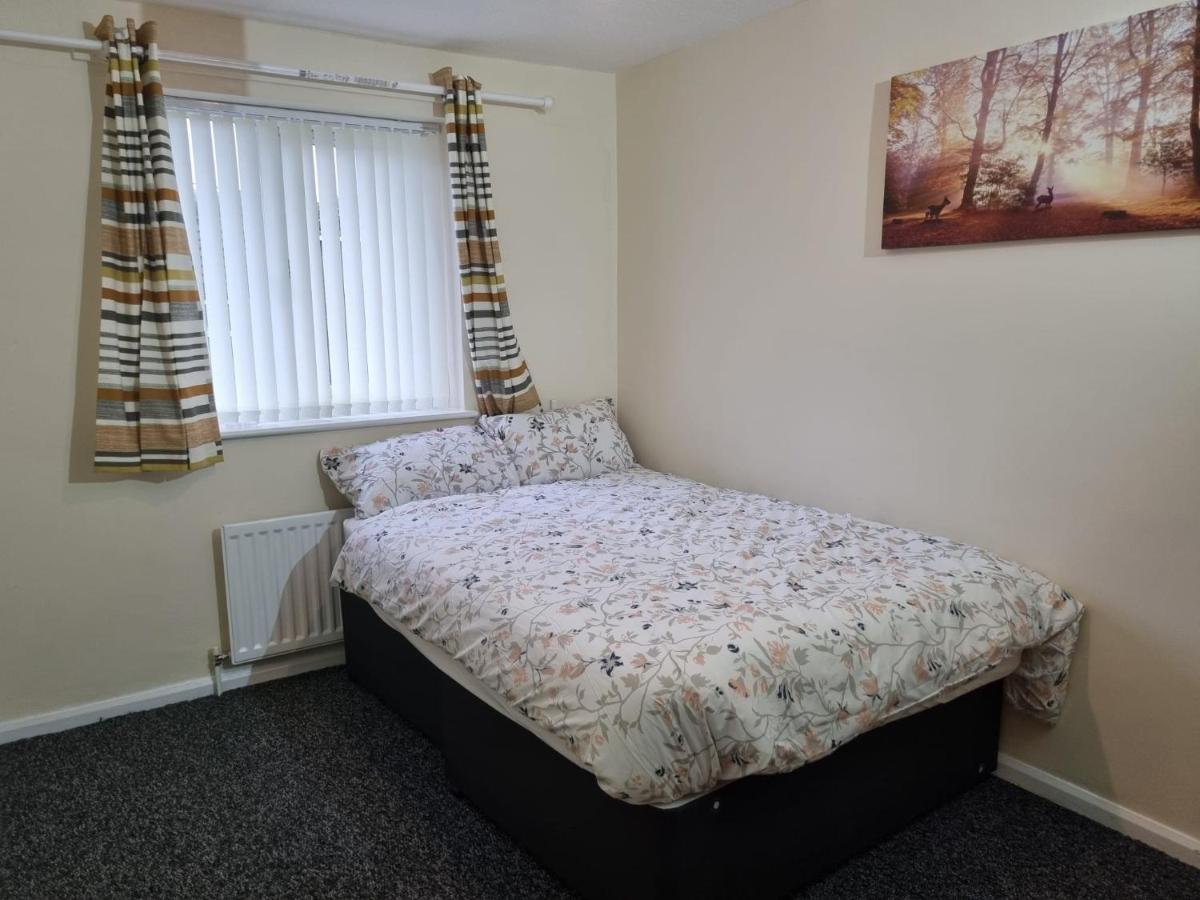 Nice Residential Within Easy Reach Of Town マンチェスター エクステリア 写真
